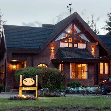 Hosteria Canela B&B Esquel Exterior photo