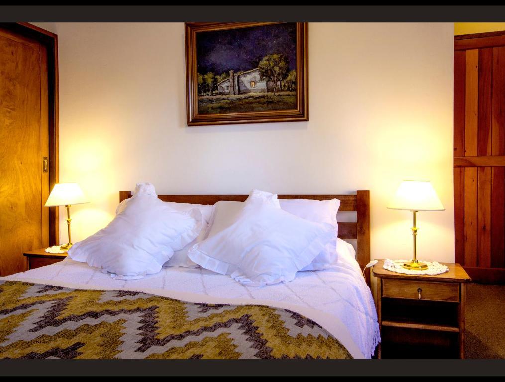 Hosteria Canela B&B Esquel Exterior photo